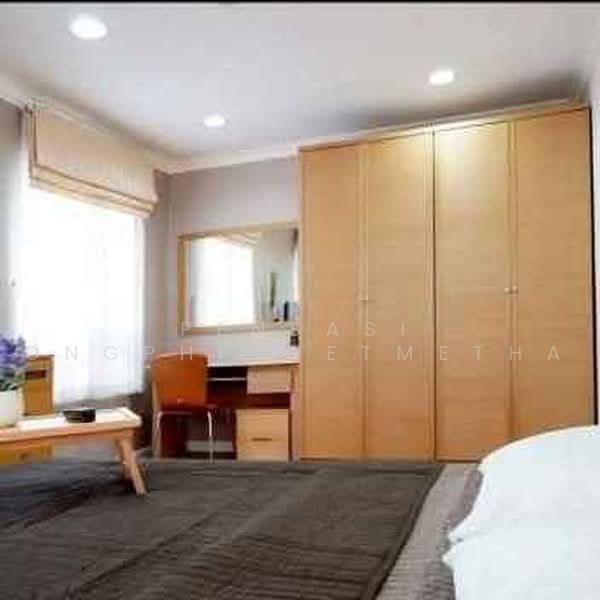 Lumpini Suite Sukhumvit 41, Bangkok, Soi Sukhumvit 41, Khlong Tan Nua, Watthana, Bangkok, 2 Bedrooms, 71 sqm, Condo For Rent, by Pensasi Ongphichetmetha, 500469192 - DDproperty.com
