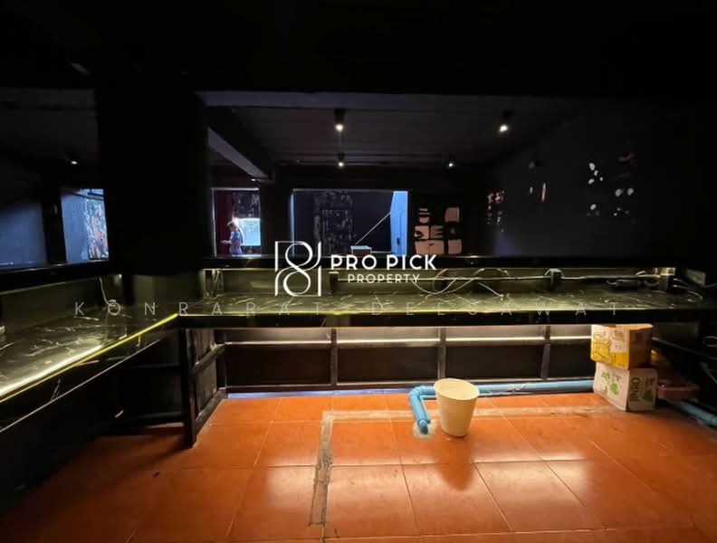 PP-00510 ให้เช่า พื้นที่ 200 ตารางเมตร บีทีเอส ทองหล่อ สุขุมวิท วัฒนา กรุงเทพ, กรุงเทพ, สุขุมวิท, คลองตันเหนือ, วัฒนา, กรุงเทพ, 200 ตร.ม., ตึกแถว-อาคารพาณิชย์ ให้เช่า, โดย Konrarat Deesawat, 500469194 - DDproperty.com