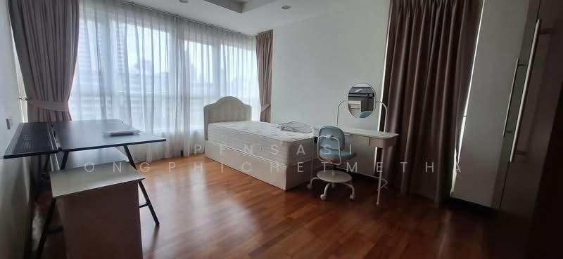 The Avenue Sukumvit 61, Bangkok, Sukhumvit 61, Khlong Tan Nua, Watthana, Bangkok, 3 Bedrooms, 170 sqm, Condo For Rent, by Pensasi Ongphichetmetha, 500469196 - DDproperty.com