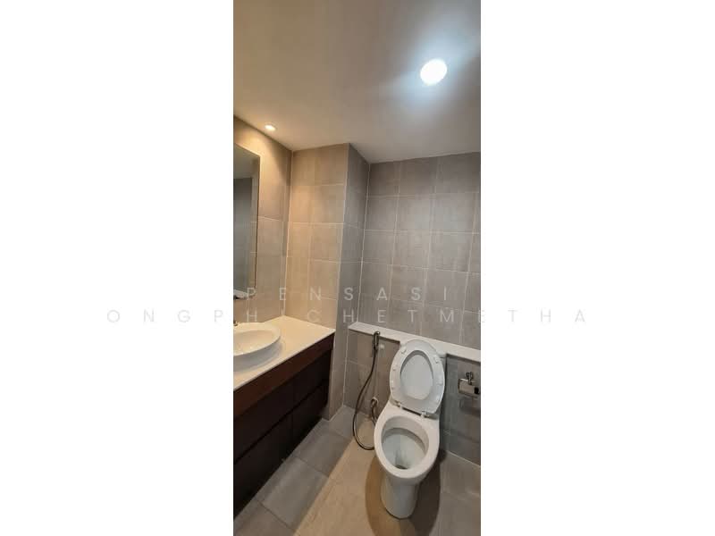 The Avenue Sukumvit 61, Bangkok, Sukhumvit 61, Khlong Tan Nua, Watthana, Bangkok, 3 Bedrooms, 170 sqm, Condo For Rent, by Pensasi Ongphichetmetha, 500469196 - DDproperty.com