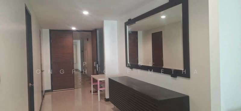 The Avenue Sukumvit 61, Bangkok, Sukhumvit 61, Khlong Tan Nua, Watthana, Bangkok, 3 Bedrooms, 170 sqm, Condo For Rent, by Pensasi Ongphichetmetha, 500469196 - DDproperty.com