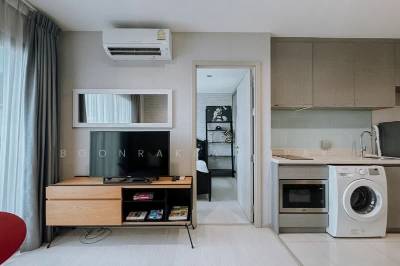 Rhythm Sukhumvit 36-38, Bangkok, 55 Soi Sukhumvit 36, Sukhumvit Road, Phra Kanong, Khlong Toei, Bangkok, 1 Bedroom, 34 sqm, Condo For Rent, by Boonraksa Sopak, 500469216 - DDproperty.com