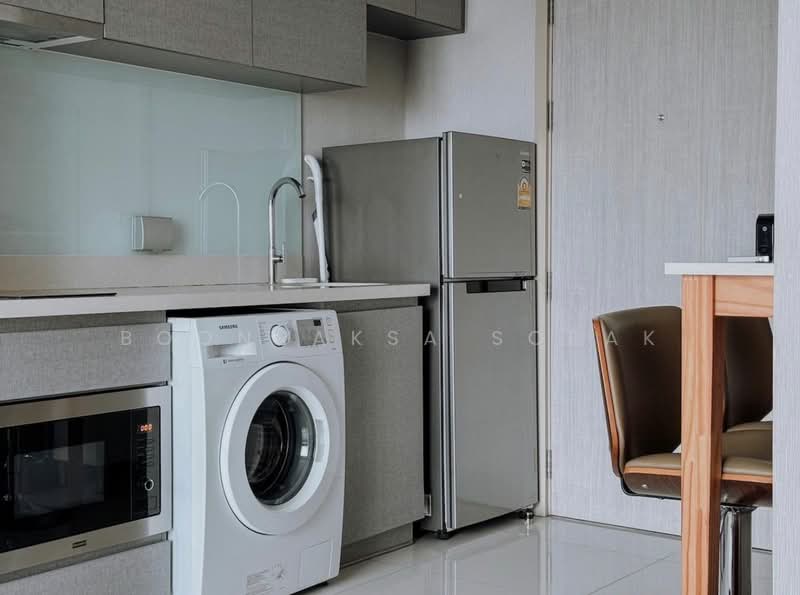 Rhythm Sukhumvit 36-38, Bangkok, 55 Soi Sukhumvit 36, Sukhumvit Road, Phra Kanong, Khlong Toei, Bangkok, 1 Bedroom, 34 sqm, Condo For Rent, by Boonraksa Sopak, 500469216 - DDproperty.com
