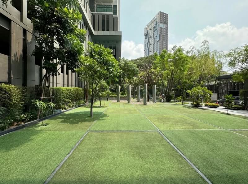 Rhythm Sukhumvit 36-38, Bangkok, 55 Soi Sukhumvit 36, Sukhumvit Road, Phra Kanong, Khlong Toei, Bangkok, 1 Bedroom, 34 sqm, Condo For Rent, by Boonraksa Sopak, 500469216 - DDproperty.com