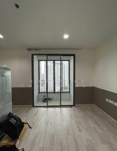 IDEO MOBI Sukhumvit 81, Bangkok, 2097 Sukhumvit Road, Bang Chak, Phra Khanong, Bangkok, 2 Bedrooms, 42 sqm, Condo For Rent, by Banjarat Thanomchat, 500469218 - DDproperty.com