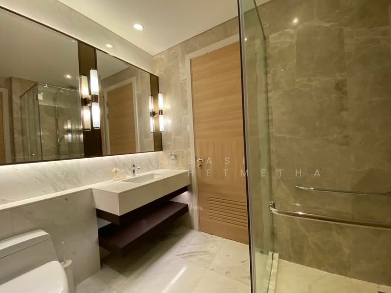 Sindhorn Residence, Bangkok, 54 Soi Ton Son, Lumphini, Pathum Wan, Bangkok, 3 Bedrooms, 148 sqm, Condo For Rent, by Pensasi Ongphichetmetha, 500469219 - DDproperty.com