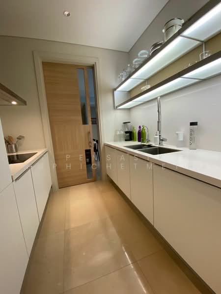 Sindhorn Residence, Bangkok, 54 Soi Ton Son, Lumphini, Pathum Wan, Bangkok, 3 Bedrooms, 148 sqm, Condo For Rent, by Pensasi Ongphichetmetha, 500469219 - DDproperty.com