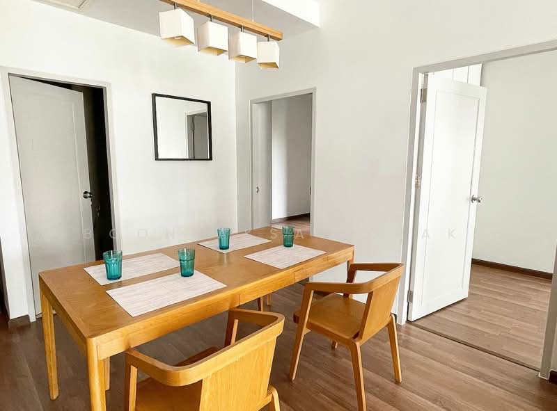 Noble Reveal, Bangkok, 36 Soi Sukhumvit 63, Ekamai Road, Phra Kanong Nua, Watthana, Bangkok, 2 Bedrooms, 83 sqm, Condo For Rent, by Boonraksa Sopak, 500469230 - DDproperty.com