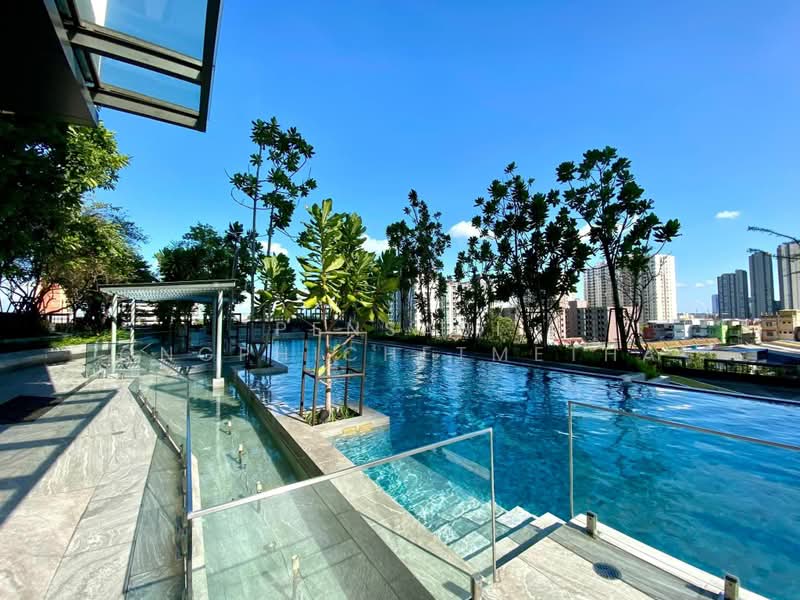 Whizdom Essence, Bangkok, 5 Piyabutr 1 Alley, Bang Chak, Phra Khanong, Bangkok, 2 Bedrooms, 52 sqm, Condo For Rent, by Pensasi Ongphichetmetha, 500469231 - DDproperty.com