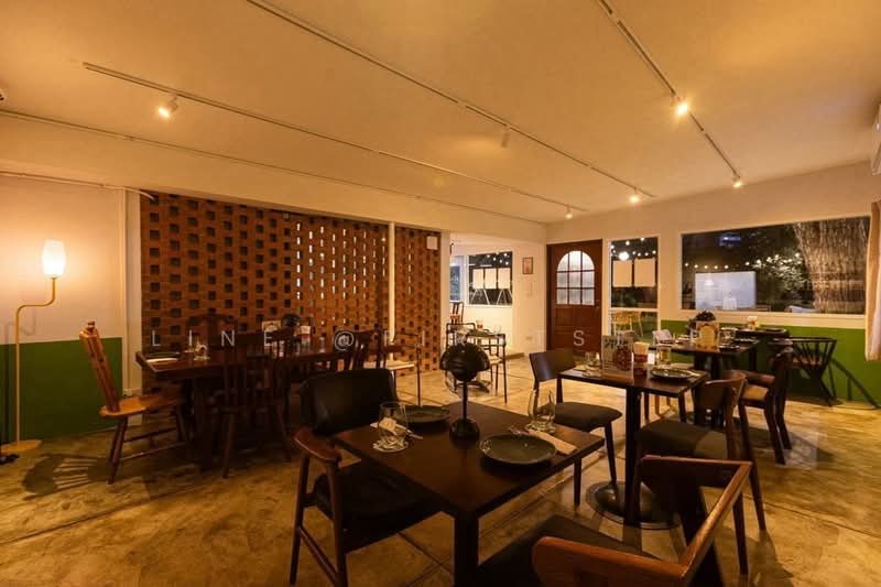 Restaurant in garden Sukhumvit 20, Near BTS Asoke and BTS Phrom Phong, Bangkok, Khlong Toei, Khlong Toei, Bangkok, , 75 sqm, Business For Sale, by LINE @firststep, 500469250 - DDproperty.com