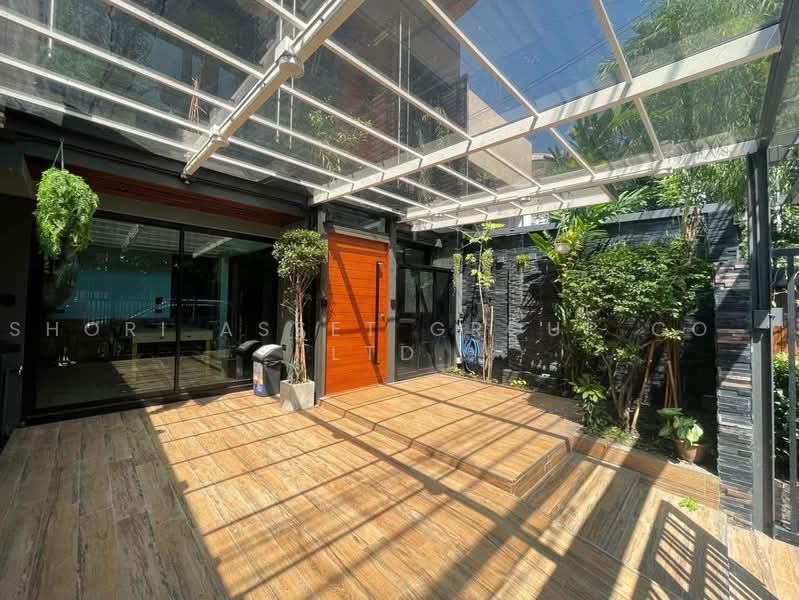 Luxury townhome Ramkhamhaeng, Bangkok, Hua Mak, Bang Kapi, Bangkok, 3 Bedrooms, 220 sqm, Townhouse For Sale, by Shori Asset Group Co., Ltd., 500469256 - DDproperty.com