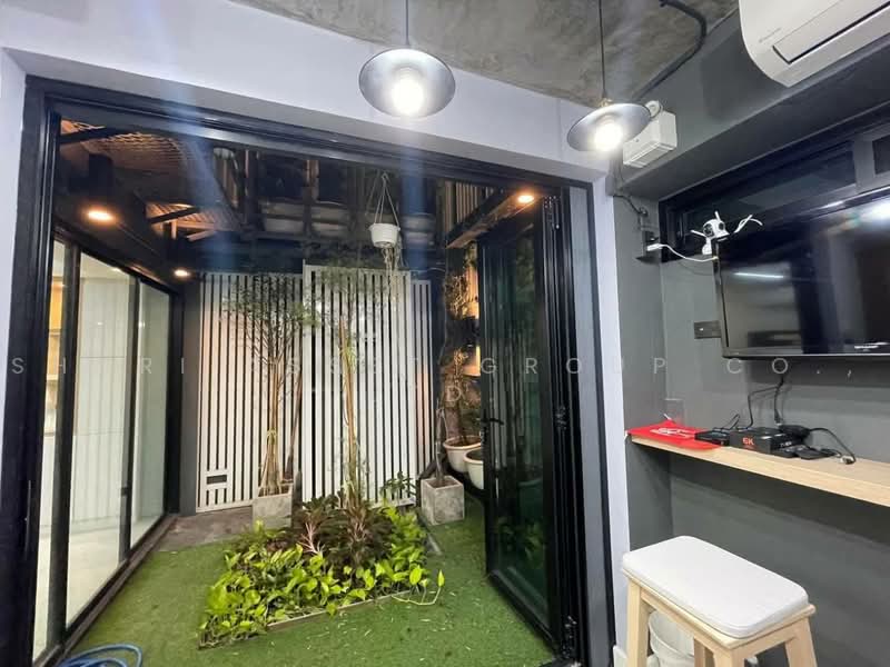 Luxury townhome Ramkhamhaeng, Bangkok, Hua Mak, Bang Kapi, Bangkok, 3 Bedrooms, 220 sqm, Townhouse For Sale, by Shori Asset Group Co., Ltd., 500469256 - DDproperty.com