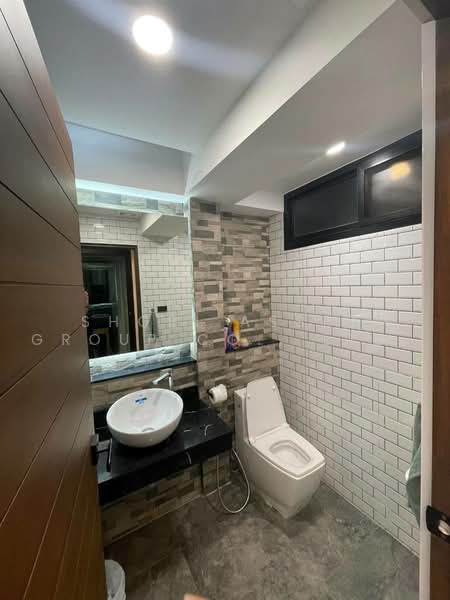 Luxury townhome Ramkhamhaeng, Bangkok, Hua Mak, Bang Kapi, Bangkok, 3 Bedrooms, 220 sqm, Townhouse For Sale, by Shori Asset Group Co., Ltd., 500469256 - DDproperty.com