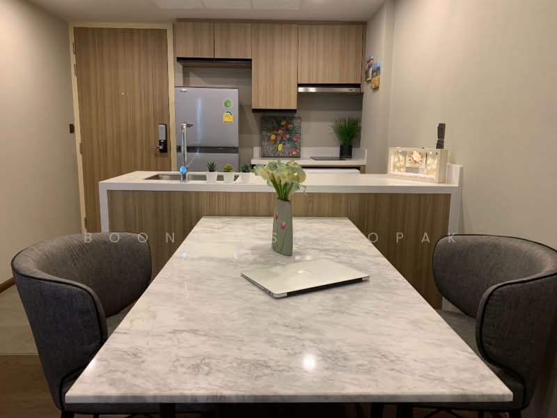 Na Vara Residence : ณ วรา เรสซิเดนส์, กรุงเทพ, 33/6 ซอย หลังสวน, ลุมพินี, ปทุมวัน, กรุงเทพ, 42 ตร.ม., คอนโด ให้เช่า, โดย Boonraksa Sopak, 500469272 - DDproperty.com