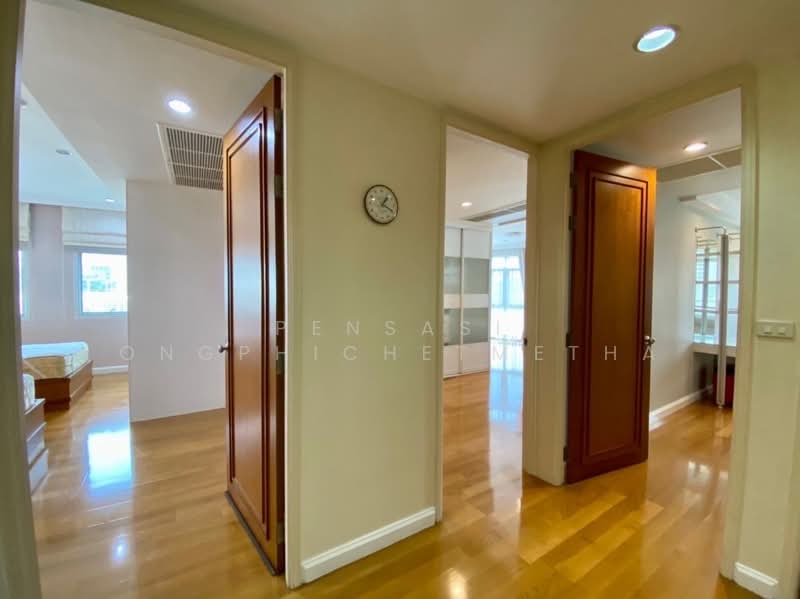 The Cadogan Private Residence, Bangkok, Soi Sukhumvit 39, Khlong Tan Nua, Watthana, Bangkok, 3 Bedrooms, 184 sqm, Condo For Rent, by Pensasi Ongphichetmetha, 500469274 - DDproperty.com