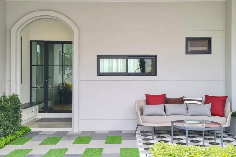 Siri Place Pattanakarn, Bangkok, 207 Soi Chaloem Prakiat Rama 9, Dok Mai, Prawet, Bangkok, 2 Bedrooms, 133 sqm, Townhouse For Sale, by Fazwaz (Thailand) Co., Ltd., 500469275 - DDproperty.com