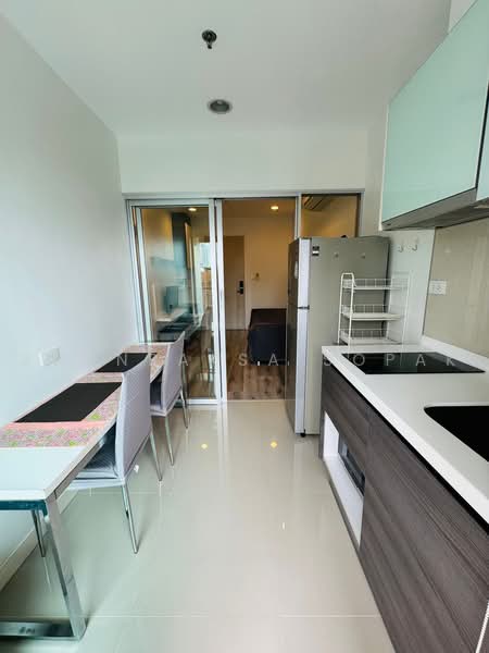 Centric Sathorn-St Louis, Bangkok, Sathorn Nua Road, Yan Nawa, Sathon, Bangkok, 1 Bedroom, 35 sqm, Condo For Rent, by Boonraksa Sopak, 500469277 - DDproperty.com