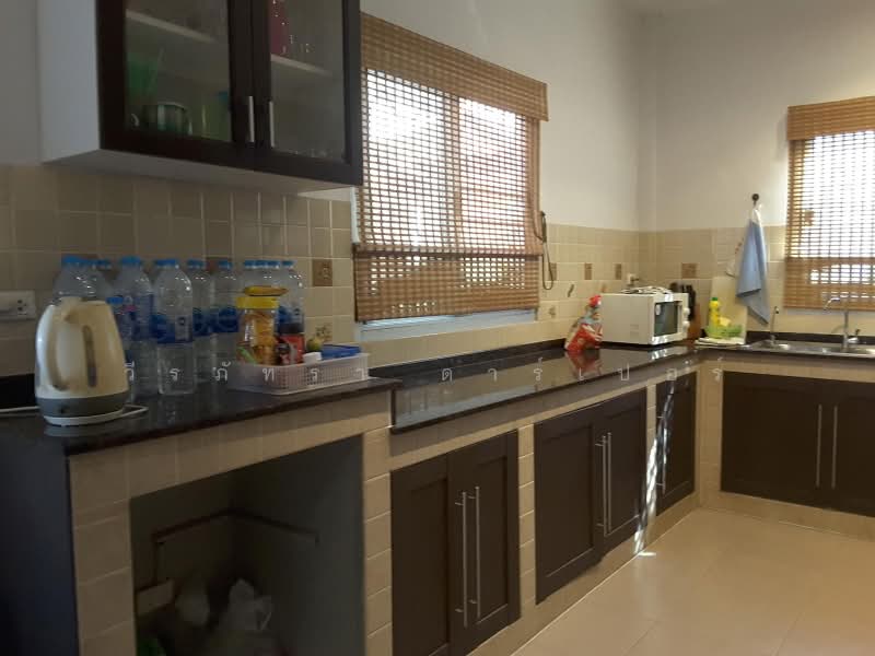 Tenanted 3 BRM 2 BATH Home for Sale Nong Bua Udon Thani, Udon Thani, Nong Bua, Muang Udon Thani, Udon Thani, 3 Bedrooms, 171 sqm, Single Detached House For Sale, by วีรภัทรา ดาร์เปอร์, 500469296 - DDproperty.com