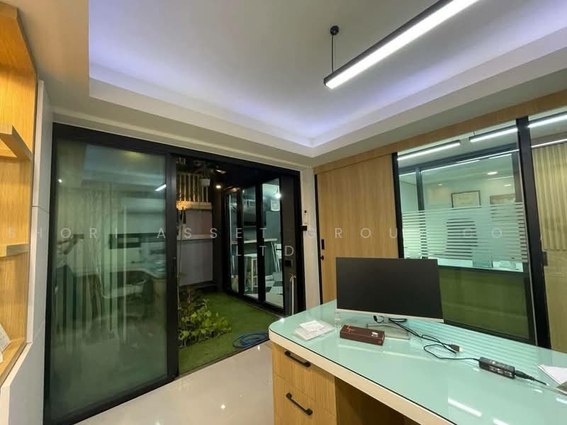 Luxury townhome in Ramkhamhaeng, Bangkok, Hua Mak, Bang Kapi, Bangkok, 3 Bedrooms, 220 sqm, Townhouse For Rent, by Shori Asset Group Co., Ltd., 500469300 - DDproperty.com