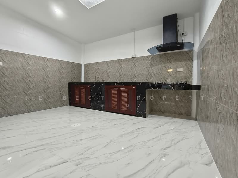 ทรัพย์ดินทอง เทพารักษ์, Samut Prakan, Bang Mueng, Muang Samut Prakarn, Samut Prakan, 2 Bedrooms, 150 sqm, Townhouse For Sale, by The Best Property ตาล, 500469315 - DDproperty.com