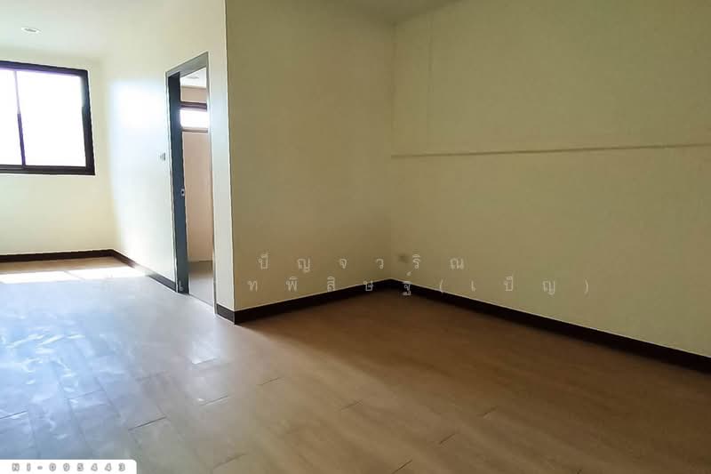Commercial building on Krungthep-Nonthaburi Road, Bang Sue NI-095443, Bangkok, Bang Sue, Bangkok, , 160 sqm, Shophouse For Sale, by Benchawarin Pakkawetppisit, 500469332 - DDproperty.com