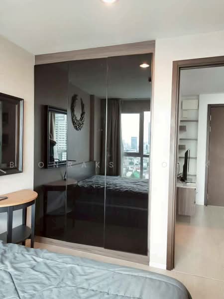 Rhythm Sathorn-Narathiwas, Bangkok, 651 Naradhiwas Rajanagarindra Road, Thung Maha Mek, Sathon, Bangkok, 1 Bedroom, 35 sqm, Condo For Rent, by Boonraksa Sopak, 500469362 - DDproperty.com