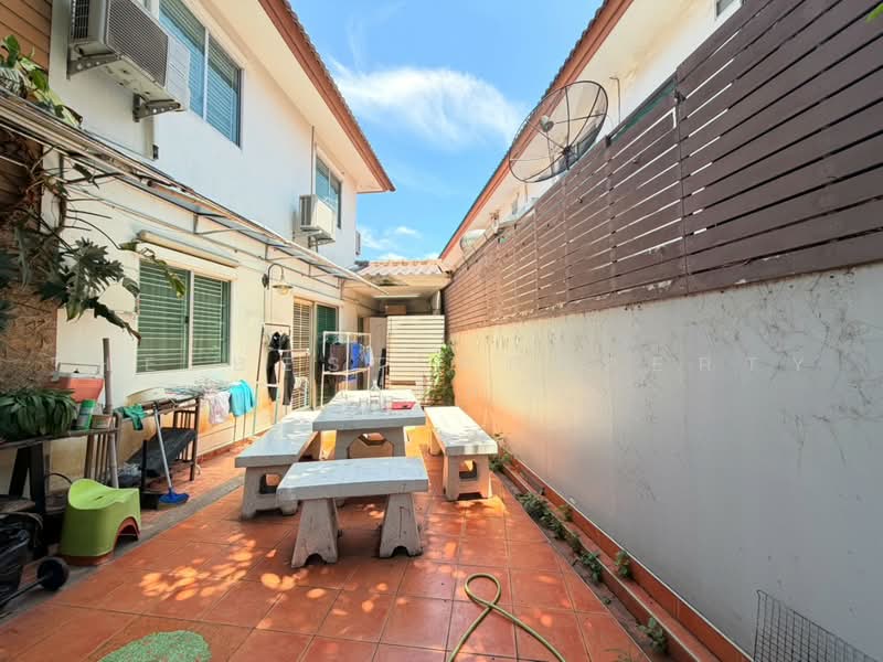 Pruksa Ville 26 Sanphawut-Sukhumvit 76 : พฤกษาวิลล์ 26 สรรพาวุธ-สุขุมวิท 76, สมุทรปราการ, ถนนเทศบาลสำโรงใต้ 6 (สุขุมวิท 76), สำโรง, พระประแดง, สมุทรปราการ, 150 ตร.ม., ทาวน์เฮ้าส์ ขาย, โดย The Best Property เล็ก, 500469369 - DDproperty.com