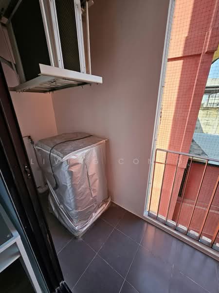 Modiz Interchange, Bangkok, Ramintra Road, Anusaowari, Bang Khen, Bangkok, 2 Bedrooms, 38 sqm, Condo For Rent, by Living Condo, 500469384 - DDproperty.com