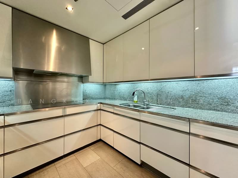 The Met Sathorn, Bangkok, 123 South Sathorn Road, Thung Maha Mek, Sathon, Bangkok, 3 Bedrooms, 194 sqm, Condo For Rent, by Bangkok Residential, 500469390 - DDproperty.com