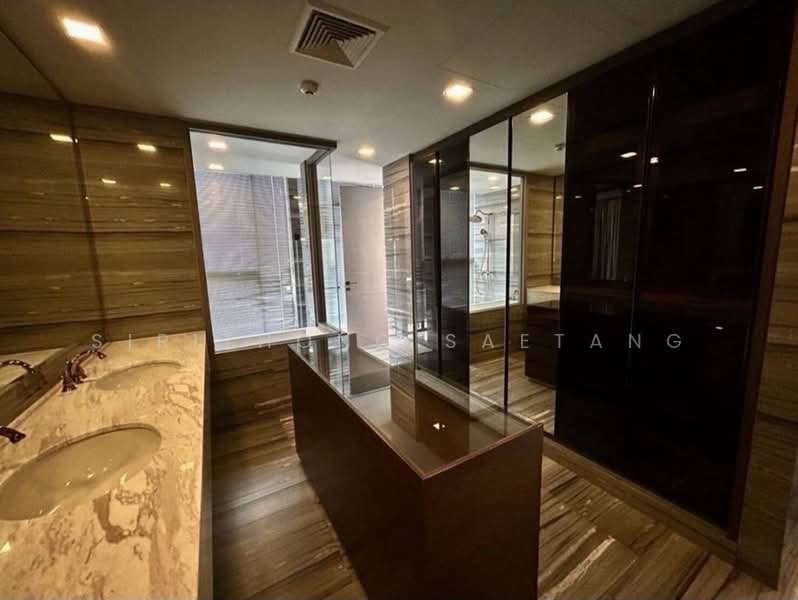 ASHTON Residence 41, Bangkok, Sukhumvit 41, Khlong Tan Nua, Watthana, Bangkok, 3 Bedrooms, 135 sqm, Condo For Rent, by Sirithong Saetang, 500469396 - DDproperty.com