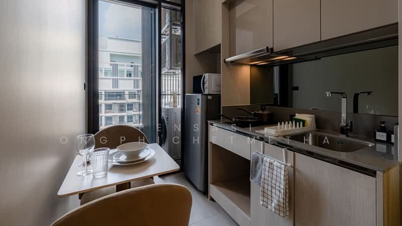 The FINE Bangkok Thonglor-Ekamai, Bangkok, Soi Ekamai, Khlong Tan Nua, Watthana, Bangkok, 1 Bedroom, 35 sqm, Condo For Rent, by Pensasi Ongphichetmetha, 500469404 - DDproperty.com