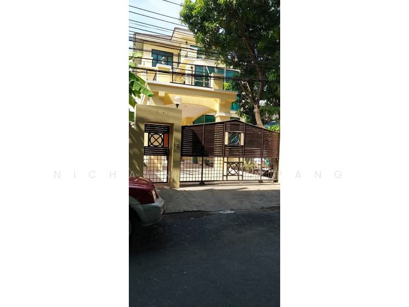 5-BR House, Bangkok, Makkasan, Ratchathewi, Bangkok, 5 Bedrooms, 400 sqm, Single Detached House For Sale, by Nicha Na Lampang, 500469419 - DDproperty.com