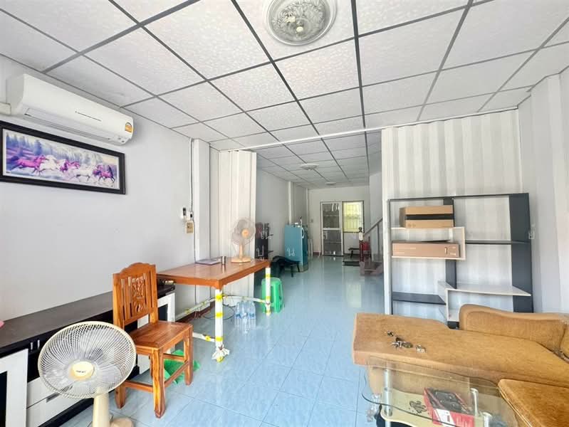 อรุณทอง3 เพชรเกษม69 (Arunthong 3 Phetkasem 69), Bangkok, ถนนเพชรเกษม, Nong Kham, Nong Khaem, Bangkok, 2 Bedrooms, 70 sqm, Townhouse For Sale, by คุณ ฐิชาปัณณ์ สังวาลรัมย์ (ปูน), 500469433 - DDproperty.com