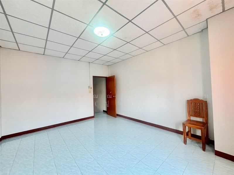อรุณทอง3 เพชรเกษม69 (Arunthong 3 Phetkasem 69), Bangkok, ถนนเพชรเกษม, Nong Kham, Nong Khaem, Bangkok, 2 Bedrooms, 70 sqm, Townhouse For Sale, by คุณ ฐิชาปัณณ์ สังวาลรัมย์ (ปูน), 500469433 - DDproperty.com