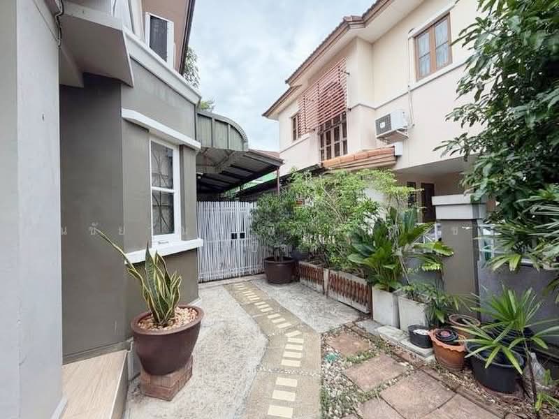 Parichat Pinklao, Nakhon Pathom, Krathum Lom 1 Alley, Bang Krathuk, Sam Phran, Nakhon Pathom, 3 Bedrooms, 150 sqm, Single Detached House For Sale, by คุณชัยวัฒน์ พิพัฒน์ศิริขจร (เบิร์ด), 500469447 - DDproperty.com