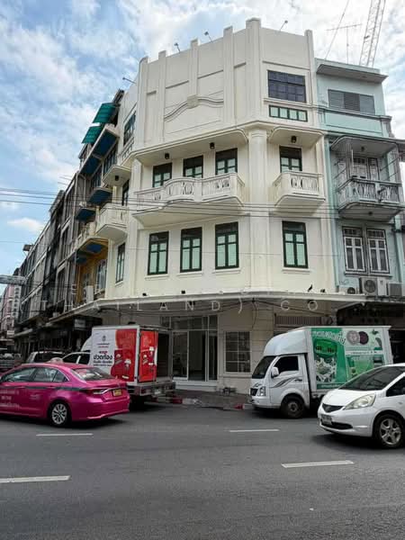 ตึกตกเเต่งสวย มองเห็นง่าย พร้อมทำกิจการ 4 ชั้น, Bangkok, Pom Prap, Pom Prap Sattru Phai, Bangkok, , 315 sqm, Shophouse For Rent, by ERA Holding (Thailand) Co., Ltd., 500469480 - DDproperty.com