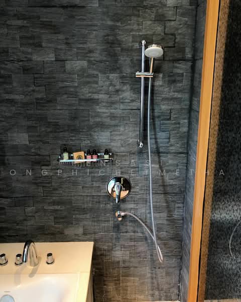 H Sukhumvit 43, Bangkok, 28 Sukhumvit 34 Road, Khlong Tan Nua, Watthana, Bangkok, 1 Bedroom, 44 sqm, Condo For Rent, by Pensasi Ongphichetmetha, 500469483 - DDproperty.com
