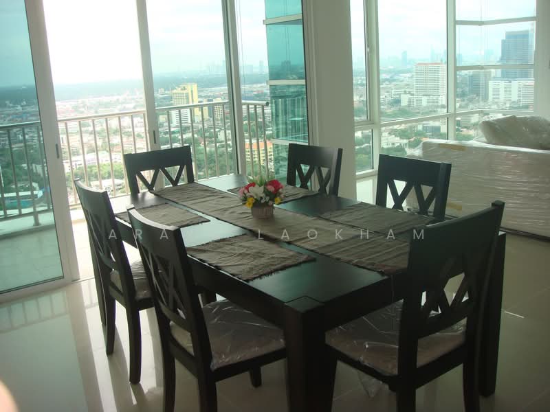 Fullerton Sukhumvit, Bangkok, Sukhumvit Road, Khlong Tan Nua, Watthana, Bangkok, 3 Bedrooms, 152 sqm, Condo For Rent, by Araya Laokham, 500469489 - DDproperty.com