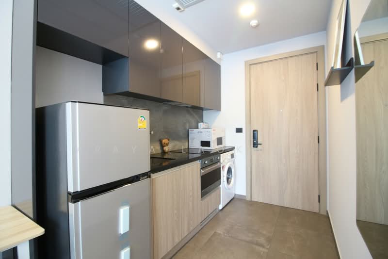 The Lofts Asoke, Bangkok, Sukhumvit 21 Road, Khlongtoei Nua, Watthana, Bangkok, 1 Bedroom, 35 sqm, Condo For Rent, by Araya Laokham, 500469507 - DDproperty.com
