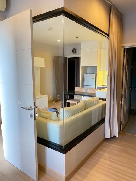 Urbano Absolute Sathon-Taksin, Bangkok, 345 Charoen Nakhon 14/2 Alley, Khlong Ton Sai, Khlong San, Bangkok, 1 Bedroom, 38 sqm, Condo For Rent, by Vichai Annavakulthorn, 500469518 - DDproperty.com