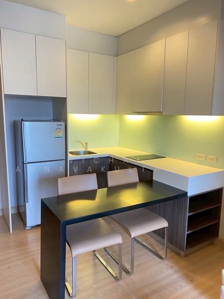 Urbano Absolute Sathon-Taksin, Bangkok, 345 Charoen Nakhon 14/2 Alley, Khlong Ton Sai, Khlong San, Bangkok, 1 Bedroom, 38 sqm, Condo For Rent, by Vichai Annavakulthorn, 500469518 - DDproperty.com