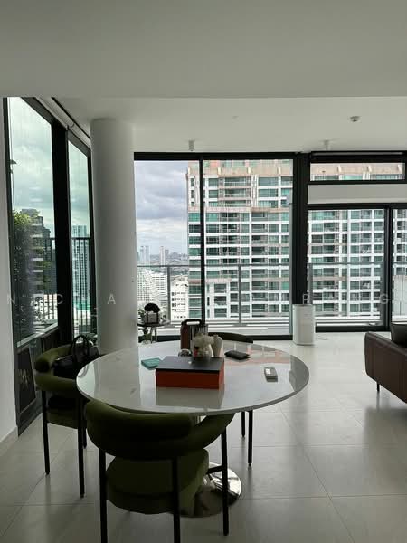 Tait Sathorn 12, Bangkok, Soi Sathorn 12, Sathorn Road, Silom, Bang Rak, Bangkok, 2 Bedrooms, 93 sqm, Condo For Sale, by Nicha Na Lampang, 500469532 - DDproperty.com