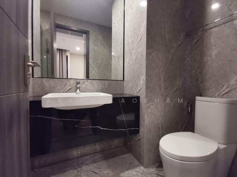 ASHTON Asoke, Bangkok, 131 Asoke Montri Road, Khlongtoei Nua, Watthana, Bangkok, 1 Bedroom, 32 sqm, Condo For Rent, by Araya Laokham, 500469536 - DDproperty.com