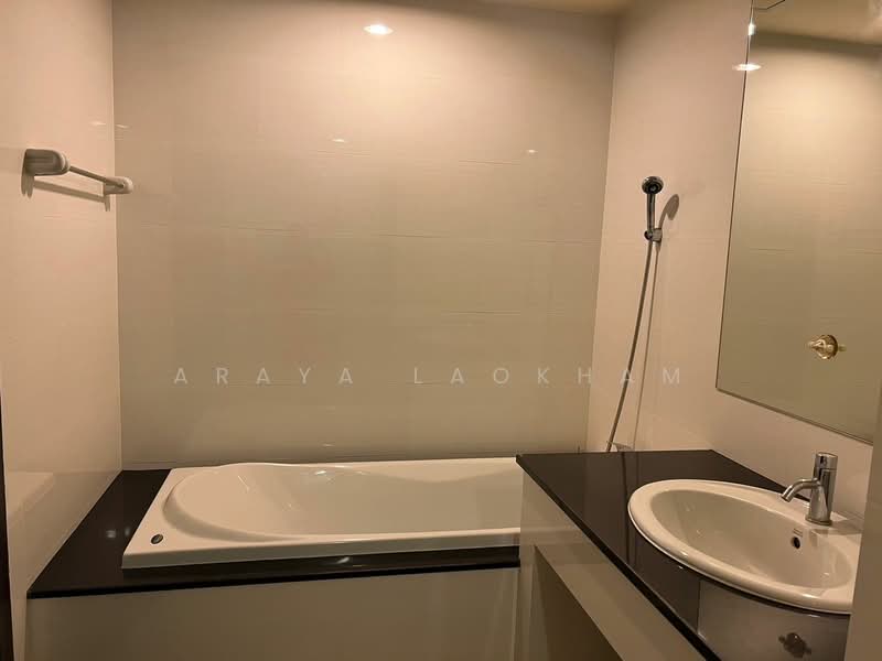 The Amethyst 39, Bangkok, Sukhumvit, Khlong Tan Nua, Watthana, Bangkok, 1 Bedroom, 51 sqm, Condo For Rent, by Araya Laokham, 500469540 - DDproperty.com
