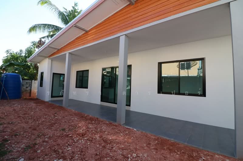ขายบ้าน 4ห้องนอน 3ห้องน้ำ ที่หมูม่อน อุดรธานี ประเทศไทย – การลงทุนพร้อมผู้เช่า, อุดรธานี, หมูม่น, เมืองอุดรธานี, อุดรธานี, 284 ตร.ม., บ้านเดี่ยว ขาย, โดย วีรภัทรา ดาร์เปอร์, 500469559 - DDproperty.com