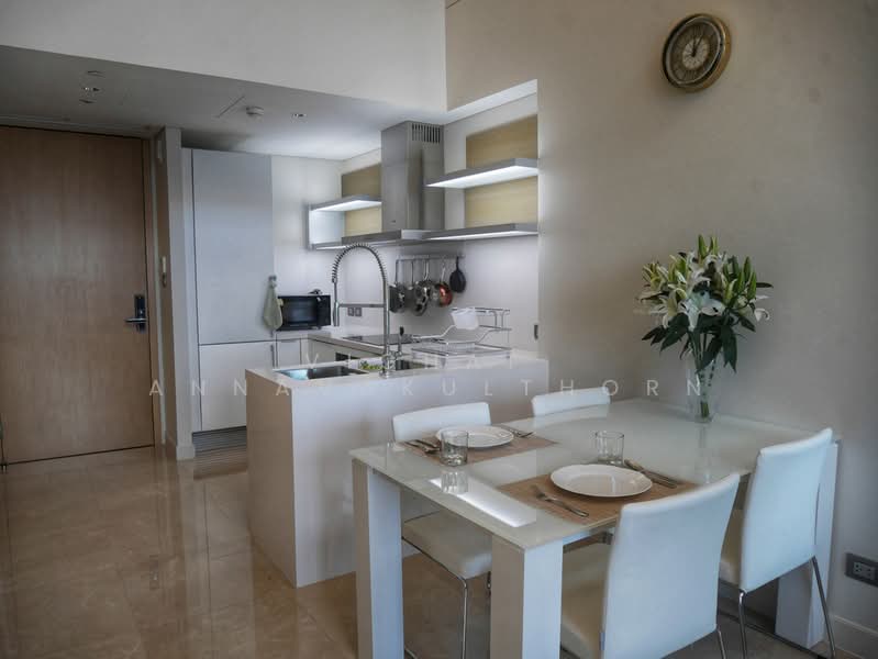 Sindhorn Residence, Bangkok, 54 Soi Ton Son, Lumphini, Pathum Wan, Bangkok, 2 Bedrooms, 93 sqm, Condo For Rent, by Vichai Annavakulthorn, 500469570 - DDproperty.com