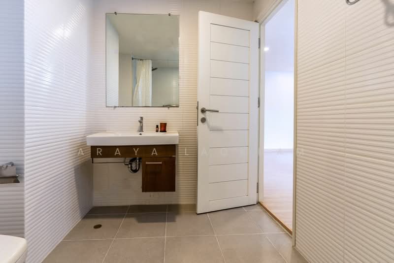 39 Suites, Bangkok, Sukhumvit 39, Khlong Tan Nua, Watthana, Bangkok, 2 Bedrooms, 65 sqm, Condo For Rent, by Araya Laokham, 500469581 - DDproperty.com