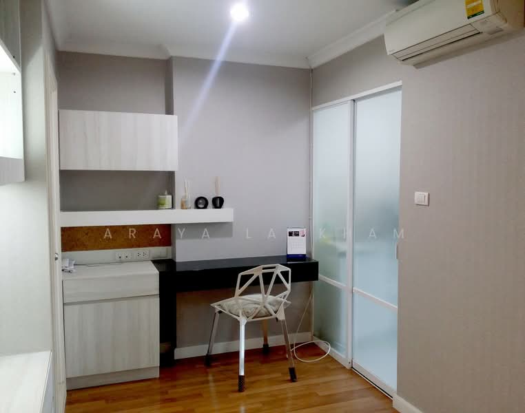 Lumpini Place Rama 9-Ratchada, Bangkok, Rama 9 Road, Huai Khwang, Bangkok, 1 Bedroom, 33 sqm, Condo For Rent, by Araya Laokham, 500469589 - DDproperty.com
