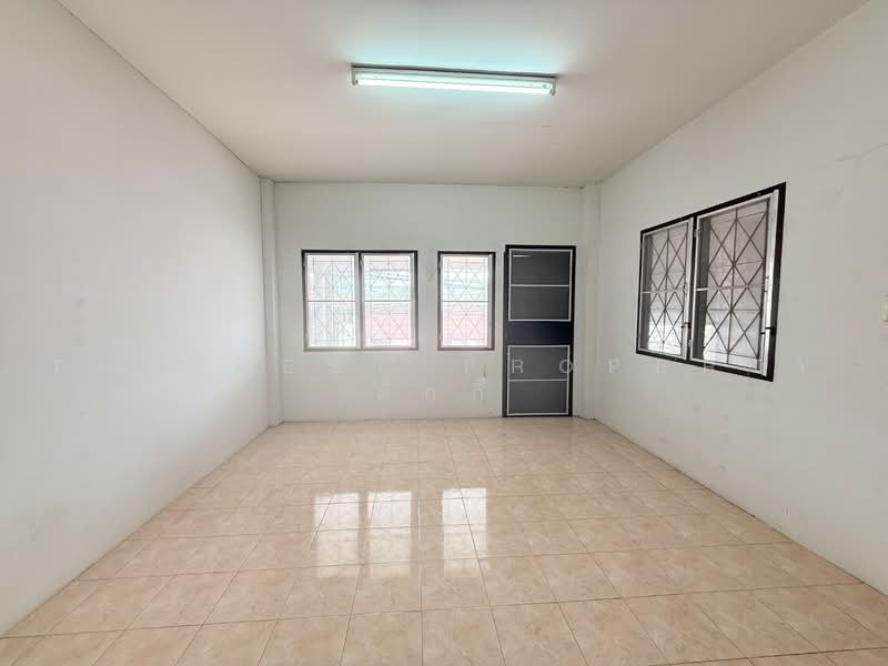 ทาวน์เฮ้าส์ห้วยกะปิ ชลบุรี, Chon Buri (Pattaya), Huai Kapi, Muang Chon Buri, Chon Buri (Pattaya), 5 Bedrooms, 150 sqm, Townhouse For Sale, by The Best Property ตั๊กกี้, 500469601 - DDproperty.com