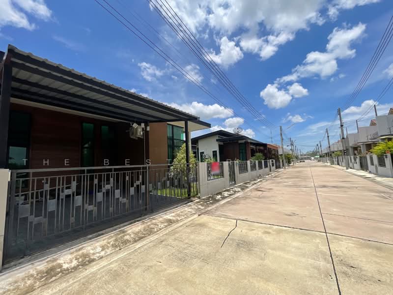 หมู่บ้านแสนมณี ลากูน่า เฟส15 (Sanmanee Laguna Phase15), Chon Buri (Pattaya), Map Pong, Phan Thong, Chon Buri (Pattaya), 2 Bedrooms, 100 sqm, Semi-Detached House (Twin House) For Sale, by The Best Property น้อง, 500469630 - DDproperty.com